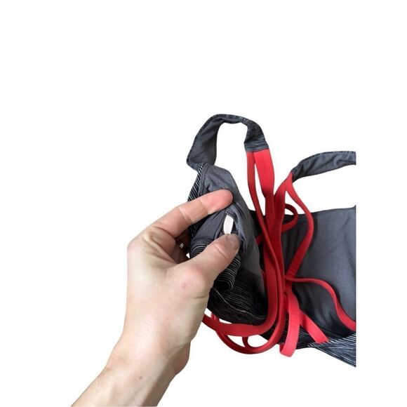 Lululemon Free To Be Serene Sports Bras size 4 Gray Red - Picture 6 of 6